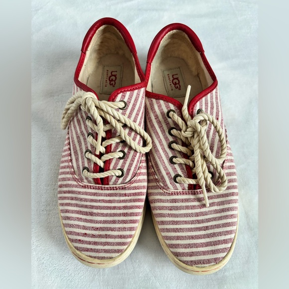 UGG Australia Eyan II Red & White Striped Canvas Sneakers Rope Lace Size 9,5 - Picture 2 of 8
